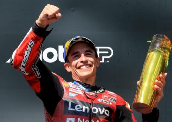 Marc Márquez vestirá ‘de rojo’ dos temporadas más, hasta el final de 2028
