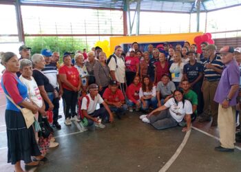 Actividad especial a favor de los adultos mayores fue celebrada en el municipio Bolívar