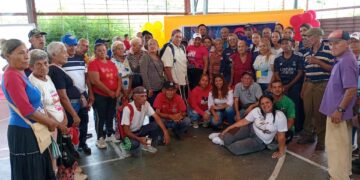 Actividad especial a favor de los adultos mayores fue celebrada en el municipio Bolívar