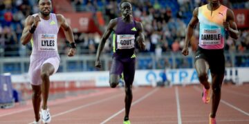 El estadounidense Noah Lyles establece un nuevo récord del mundo de los 150 metros