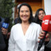 Fujimori vuelve a situarse por delante de Sánchez en la recta final del escrutinio en Perú