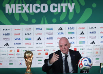 Infantino asegura estar «feliz de ver a Irán» en el Mundial pese a las tensiones