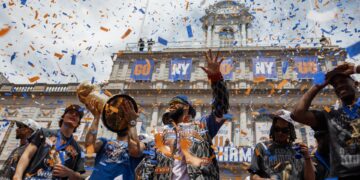 Los Knicks reinaron en la NBA en un mes de junio de mundial de fútbol