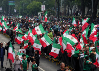 Entradas prohibitivas y televisión de pago, los mexicanos critican el «Mundial del lujo»