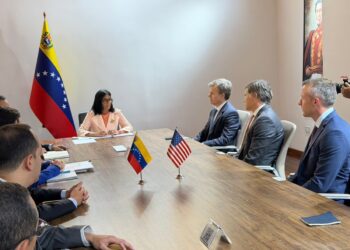 Washington y Caracas avanzan en plan para incorporar empresas estadounidenses al sector energético venezolano