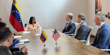 Washington y Caracas avanzan en plan para incorporar empresas estadounidenses al sector energético venezolano