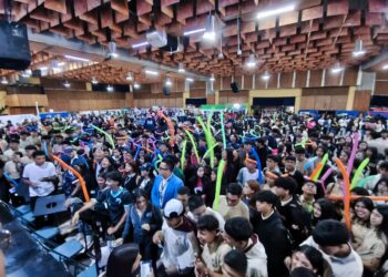Gran feria profesional sobre oferta académica integral, reunió a 10 000 estudiantes en Mérida