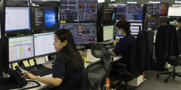 Claves del auge de SK hynix, la empresa que destrona a Samsung en la Bolsa de Seúl