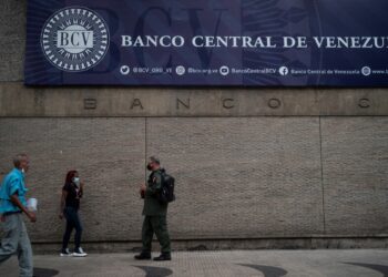 Economistas proponen cuatro pilares para reestructurar la deuda de Venezuela