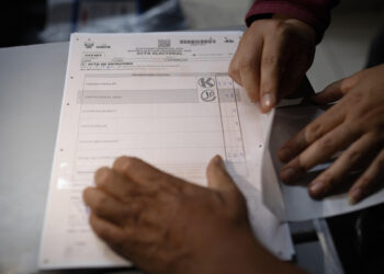 Sánchez y Fujimori van a un escrutinio voto a voto para definir a nuevo presidente de Perú