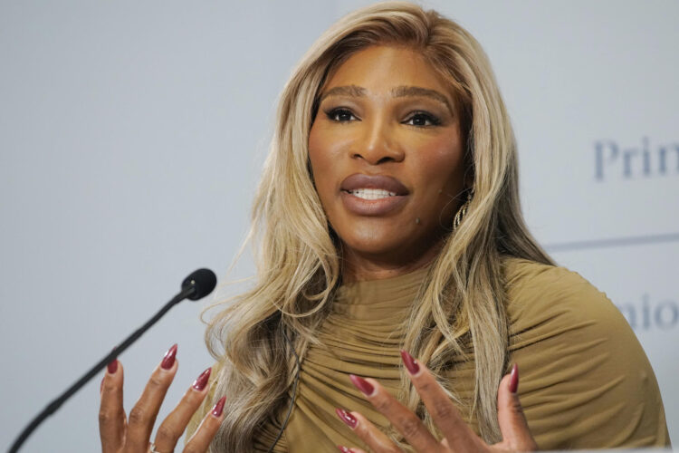 Fotografía de Paco Paredes, en la que puede verse en una imagen de archivo del 23 de octubre de 2025 a la tenista estadounidense Serena Williams. EFE