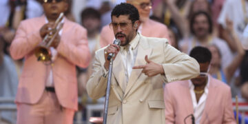 Bad Bunny, primer artista latino en recaudar 1.000 millones de dólares en giras