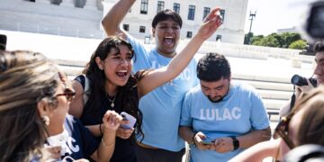 Supremo de EE.UU. considera ilegal la orden de Trump que limita ciudadanía por nacimiento
