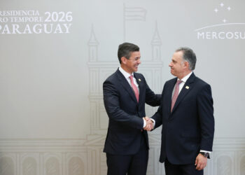 Paraguay entrega presidencia del Mercosur a Uruguay, que priorizará acuerdos comerciales