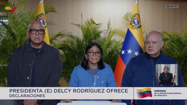 Captura de video de una transmisión del canal estatal Venezolana de Televisión (VTV) de la presidenta encargada de Venezuela, Delcy Rodríguez . EFE/ VTV