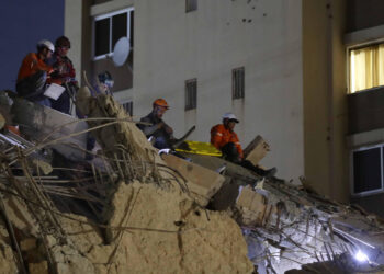Lanzan plataforma digital para reportar y localizar personas desaparecidas tras los terremotos en el país