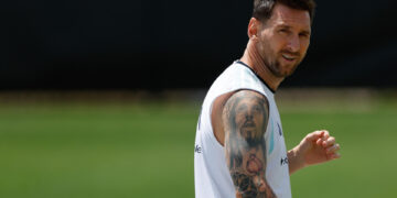 ¿Debe jugar Messi contra Jordania?
