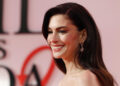 Anne Hathaway anuncia que está embarazada de su tercer hijo