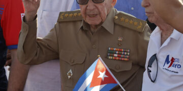 Raúl Castro alcanza los 95 años en el centro de las tensiones entre Cuba y EEUU