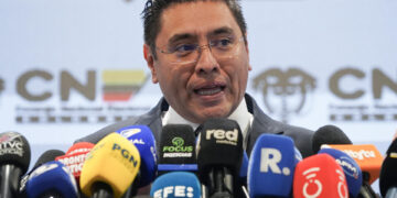 La autoridad electoral colombiana elude dar una fecha para declarar al presidente electo