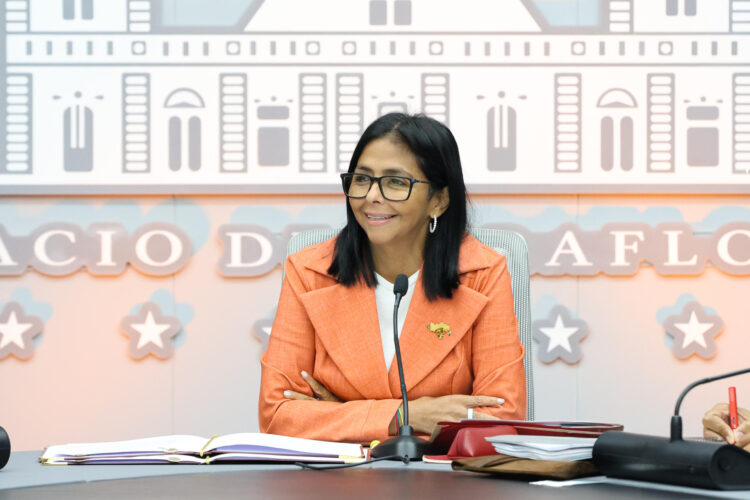 Fotografía de archivo, difundida el 26/05/2026 por el Palacio de Miraflores, que muestra a la presidenta encargada de Venezuela, Delcy Rodríguez, durante una reunión con el Consejo de Ministros en Caracas. EFE/ Palacio de Miraflores