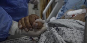 Al ritmo actual, se necesitaría una década para evacuar de Gaza a pacientes y heridos