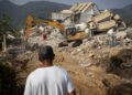Los venezolanos lideran la búsqueda entre los escombros de desaparecidos en el terremoto