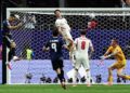 1-2. Argentina remonta, frustra a Inglaterra y se cita con España en la final