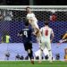 1-2. Argentina remonta, frustra a Inglaterra y se cita con España en la final