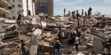 Asciende a 2.295 el número de muertos por los terremotos en Venezuela