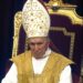 Los «lefebvrianos» ordenan cuatro obispos sin permiso del papa y provocan un nuevo cisma