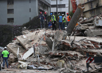 Una semana del doble terremoto de Venezuela en cifras