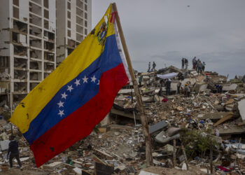Venezuela afronta el problema de los desplazados mientras se desvanecen los rescates