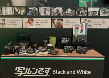 El ‘boom’ de lo analógico en la era tecnológica: Fujifilm rescata sus cámaras desechables