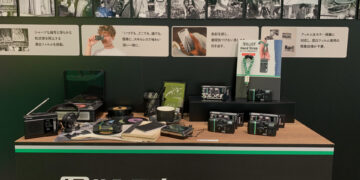 El ‘boom’ de lo analógico en la era tecnológica: Fujifilm rescata sus cámaras desechables