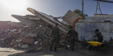 Aumentan a 4.930 los muertos por los terremotos del 24 junio en Venezuela