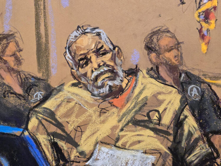 Fotografía de un dibujo realizado por la artista Jane Rosenberg donde aparece el narcotraficante mexicano Ismael 'El Mayo' Zambada condenado a cadena perpetua este lunes, tras ser hallado culpable de tráfico de cocaína y fentanilo por la Justicia estadounidense. EFE/ Jane Rosenberg
