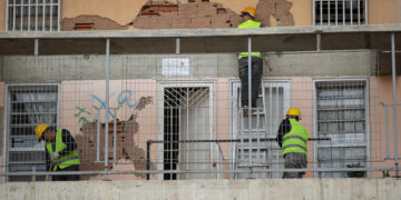 Gobierno esboza un plan de vivienda tras sismos y promete dar 200 casas la próxima semana