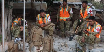 3.000 rescatistas internacionales en Venezuela: 12 personas salvados con vida en seis días