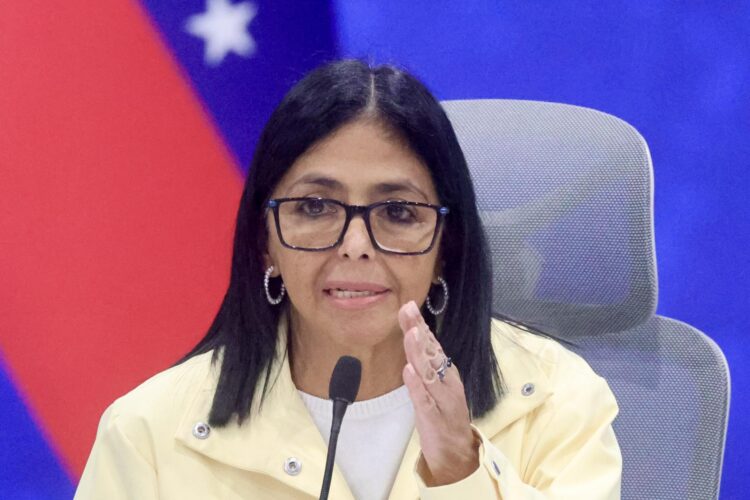 FOTO ARCHIVO. La presidenta encargada de Venezuela, Delcy Rodríguez, durante una rueda de prensa en Caracas (Venezuela). EFE/ Iván Cárdenas