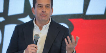El fujimorismo y la ultraderecha presiden el nuevo Senado de Perú