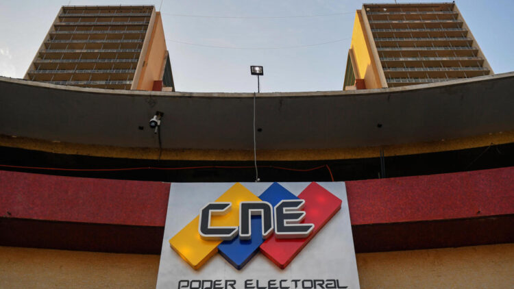 Los documentos relacionados con las elecciones en Venezuela están en el link sobre el texto Vulnerabilities in Electronic Voting and Ballot-Counting Systems | Archivo