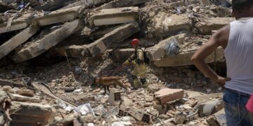 Cientos de sobrevivientes de los terremotos afrontan amputaciones y una larga rehabilitación