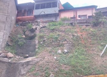 Comunidad del pasaje cuatro de Bella Vista exige atención inmediata
