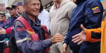 Mérida recibe a sus 137 héroes tras labores de rescate