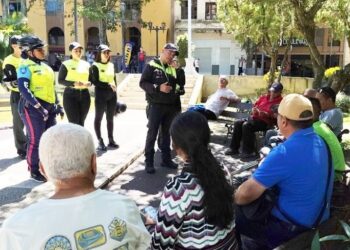 Mérida | VEN 9-1-1 concientiza sobre el uso correcto de la línea de emergencia