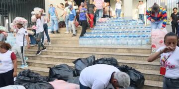 Trujillo recibe a 27 familias afectadas por terremotos en Caracas y La Guaira