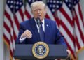 Trump impone aranceles del 50 % a la mayoría de las importaciones procedentes de Canadá