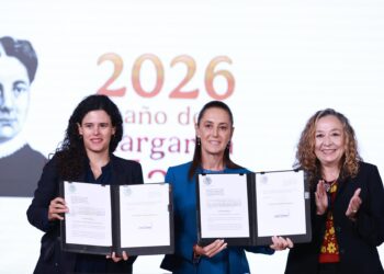 Sheinbaum envía al Congreso ley para homologar el feminicidio en todo México