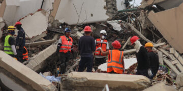 Los muertos por los terremotos en Venezuela suben 157 hasta los 4.490